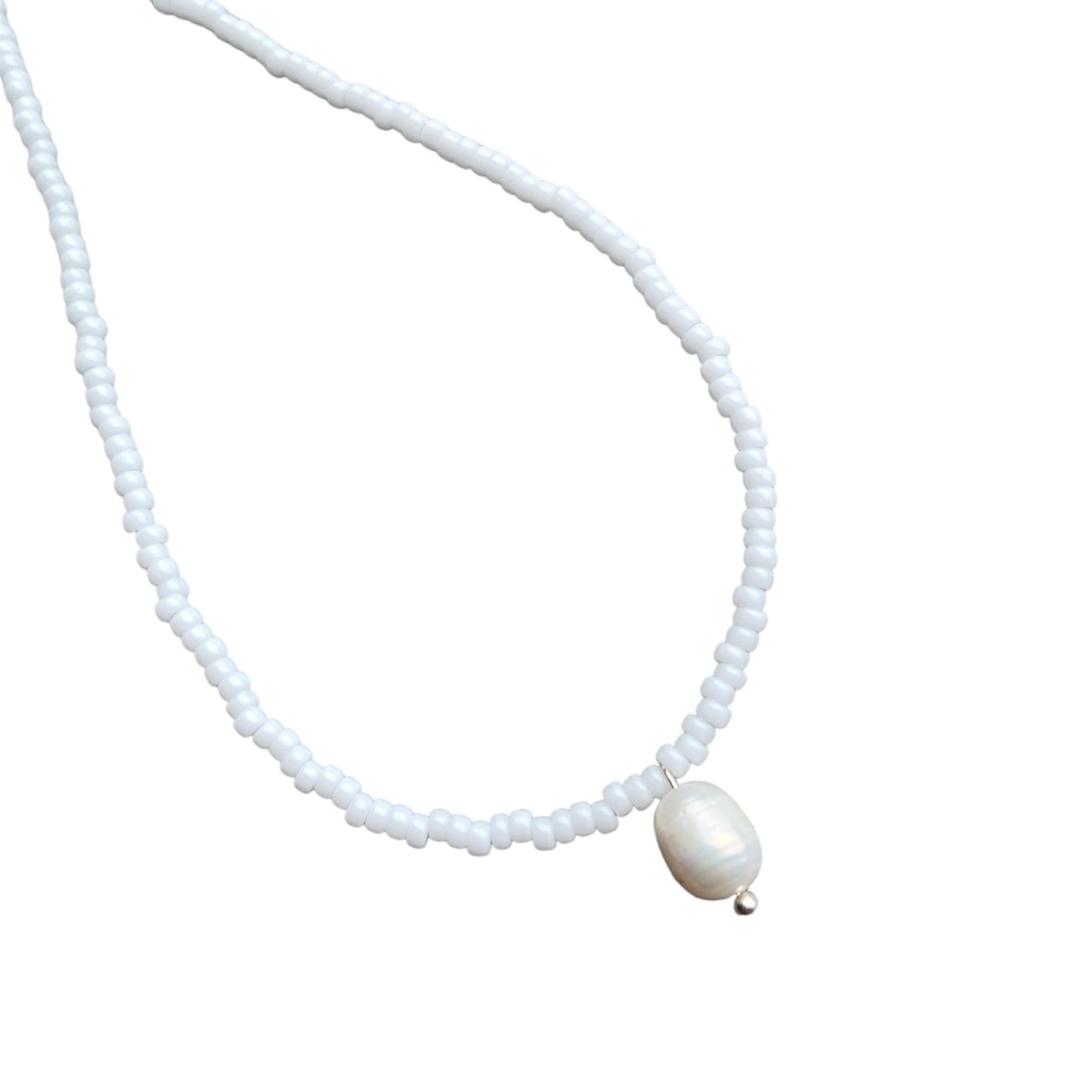 White Pearl bead necklace