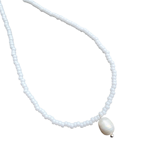 White Pearl bead necklace